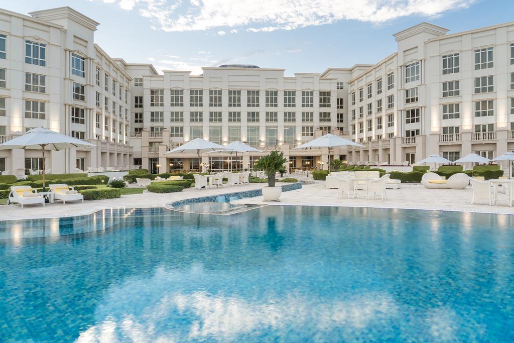 The Regency Hotel Kuwait Kuveyt Dış mekan fotoğraf The Ritz-Carlton, DIFC, Dubai